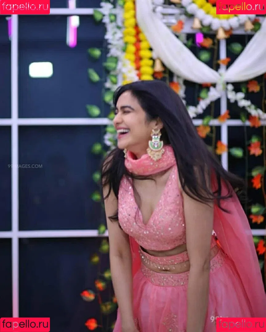 Adah Sharma Onlyfans Photo Gallery 