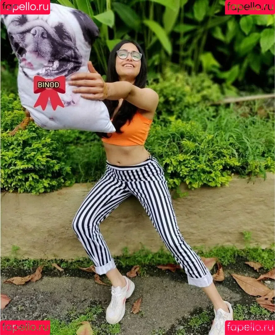 Adah Sharma Onlyfans Photo Gallery 