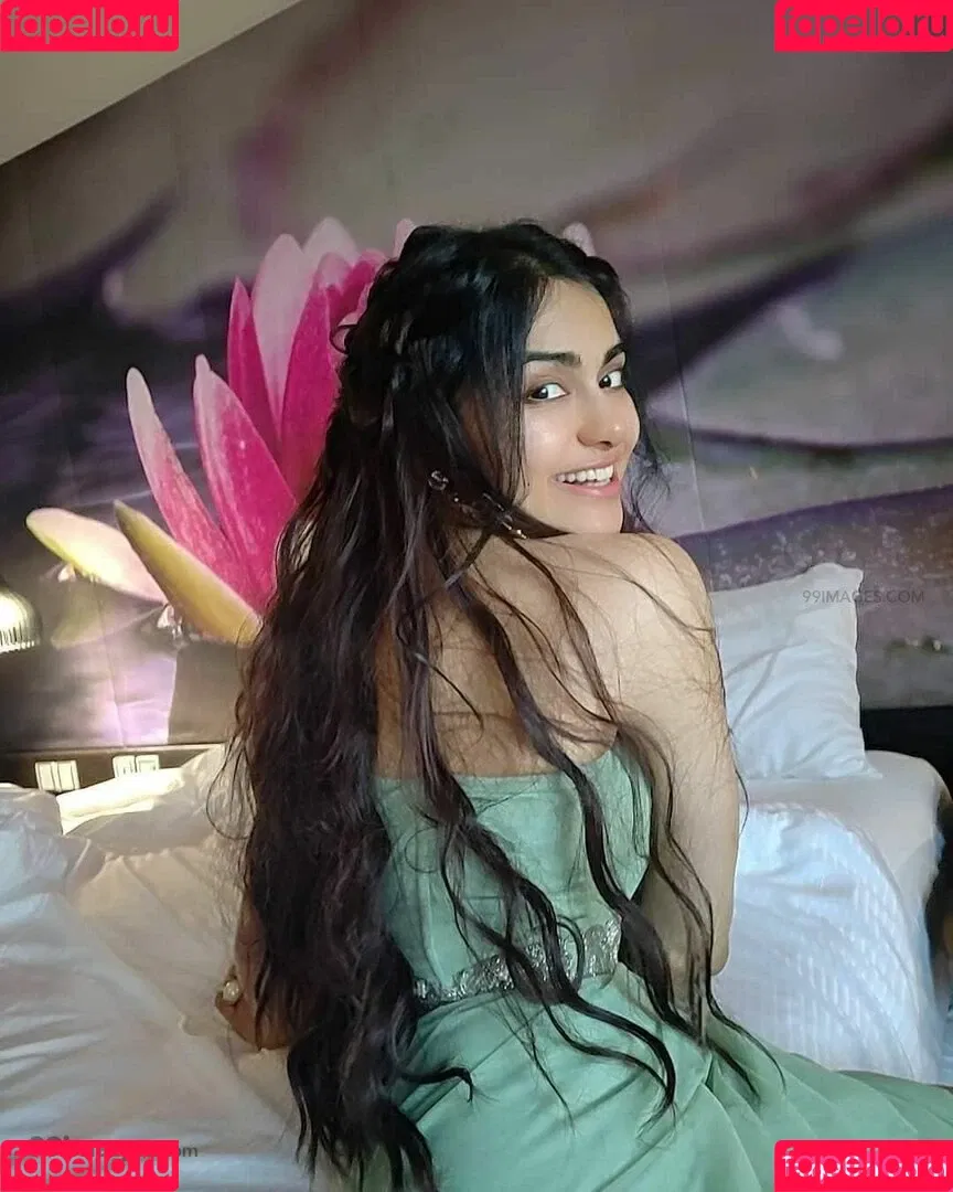 Adah Sharma Onlyfans Photo Gallery 