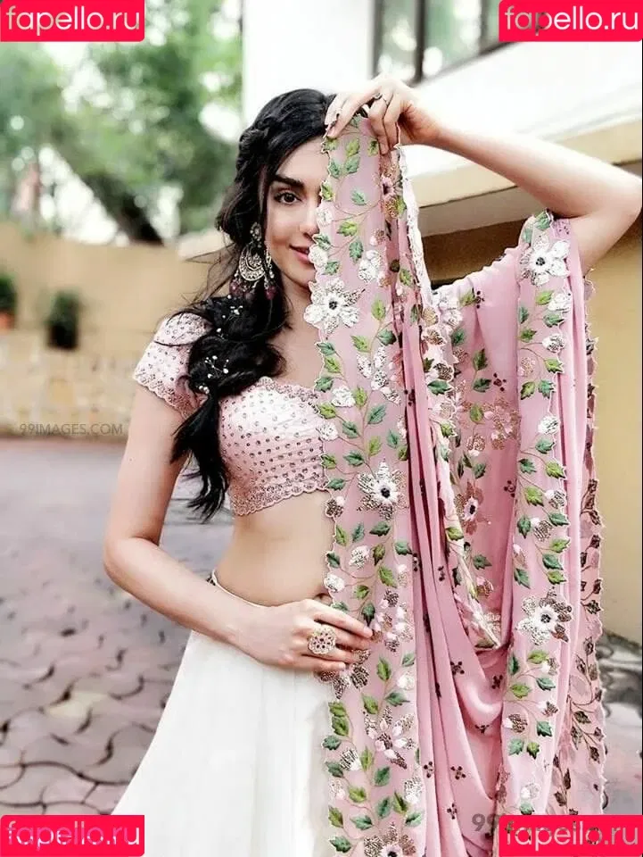 Adah Sharma Onlyfans Photo Gallery 