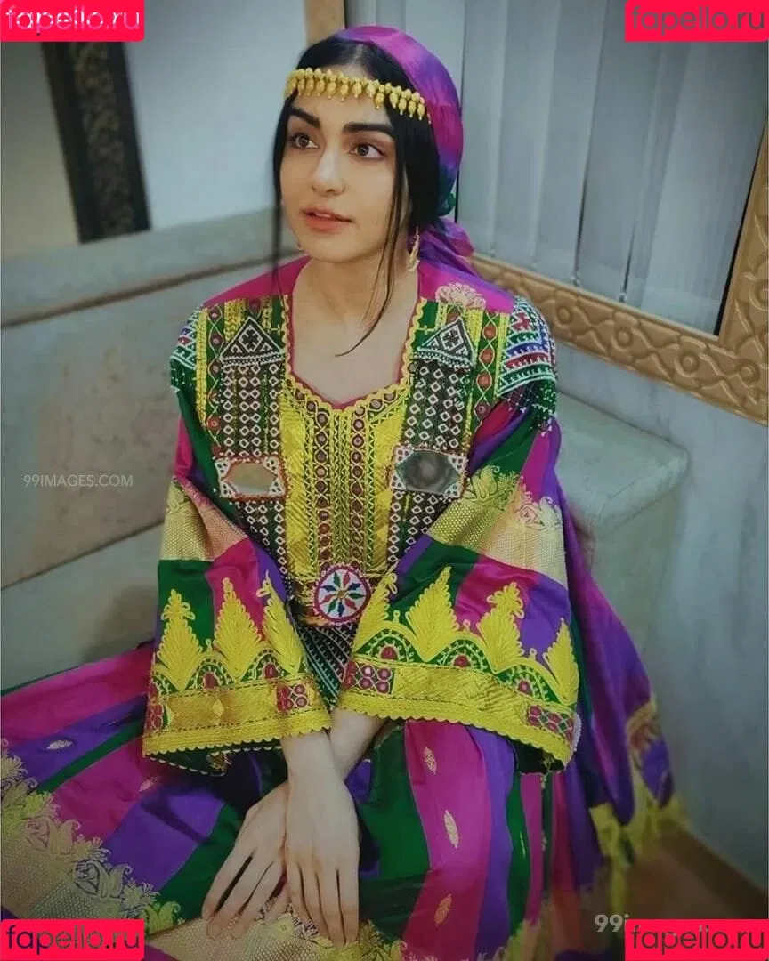 Adah Sharma Onlyfans Photo Gallery 