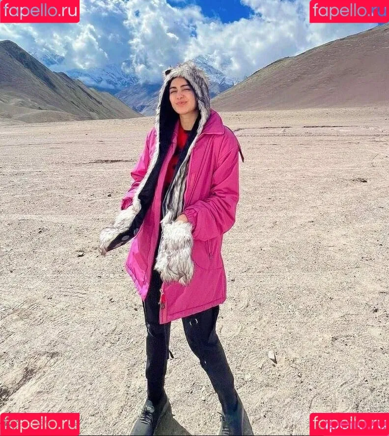 Adah Sharma Onlyfans Photo Gallery 