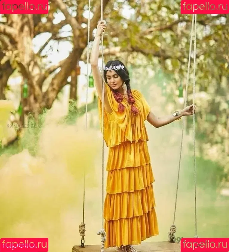 Adah Sharma Onlyfans Photo Gallery 