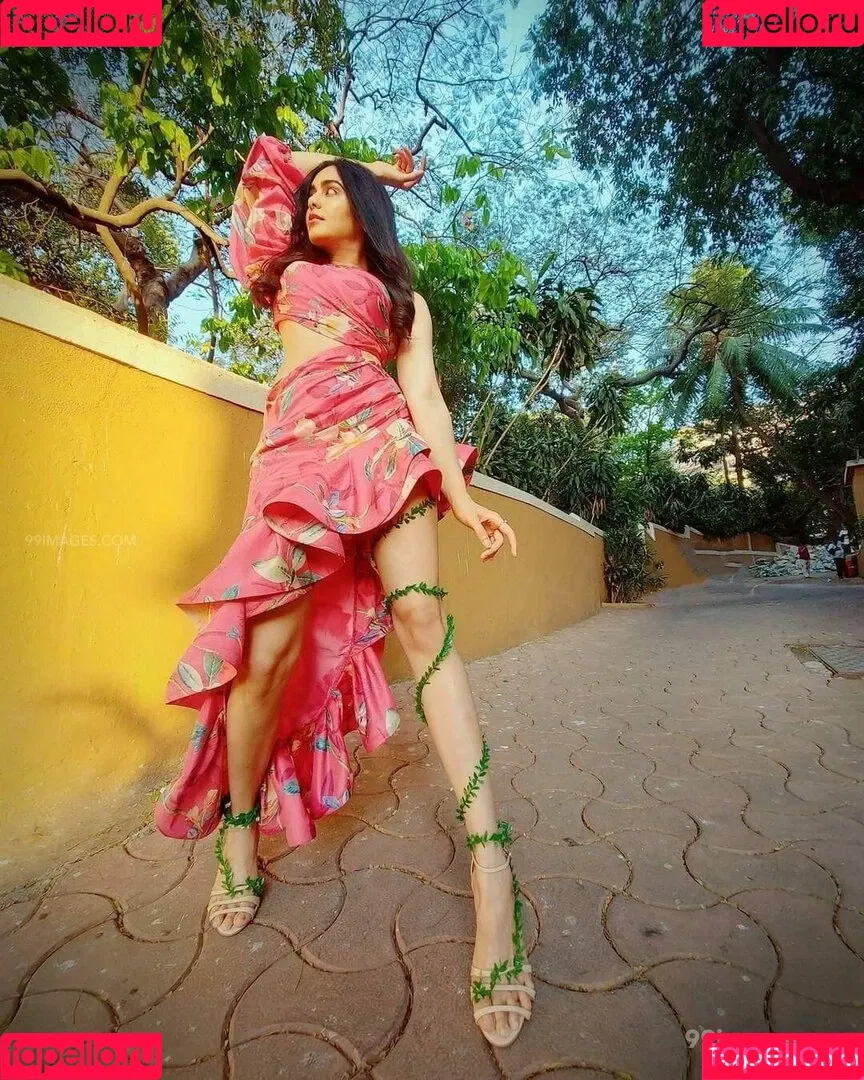 Adah Sharma Onlyfans Photo Gallery 