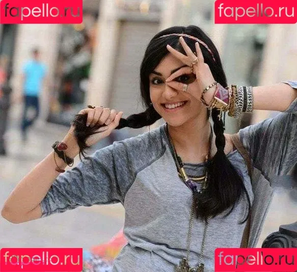 Adah Sharma Onlyfans Photo Gallery 