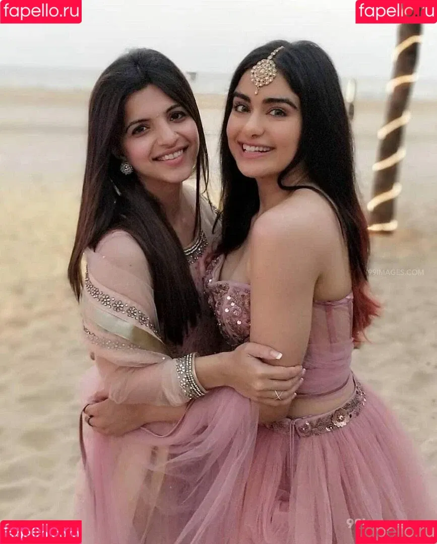 Adah Sharma Onlyfans Photo Gallery 