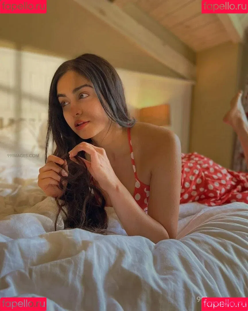 Adah Sharma Onlyfans Photo Gallery 