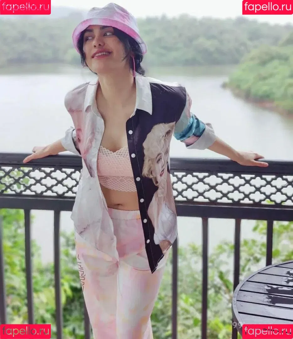 Adah Sharma Onlyfans Photo Gallery 
