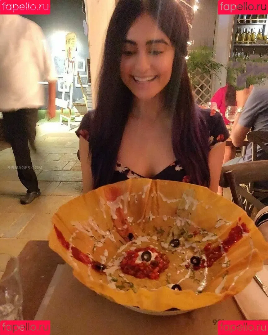 Adah Sharma Onlyfans Photo Gallery 