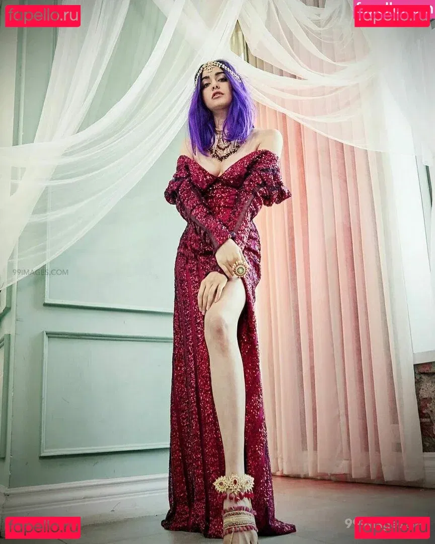 Adah Sharma Onlyfans Photo Gallery 