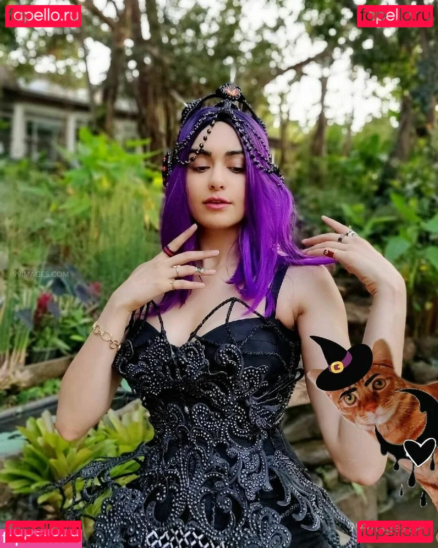 Adah Sharma Onlyfans Photo Gallery 