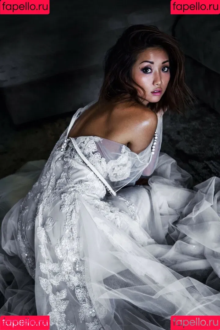 Brenda Song Onlyfans Photo Gallery 
