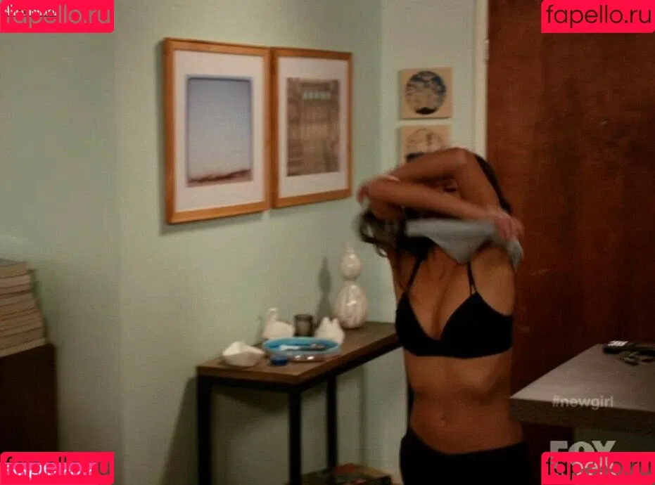 Brenda Song Onlyfans Photo Gallery 