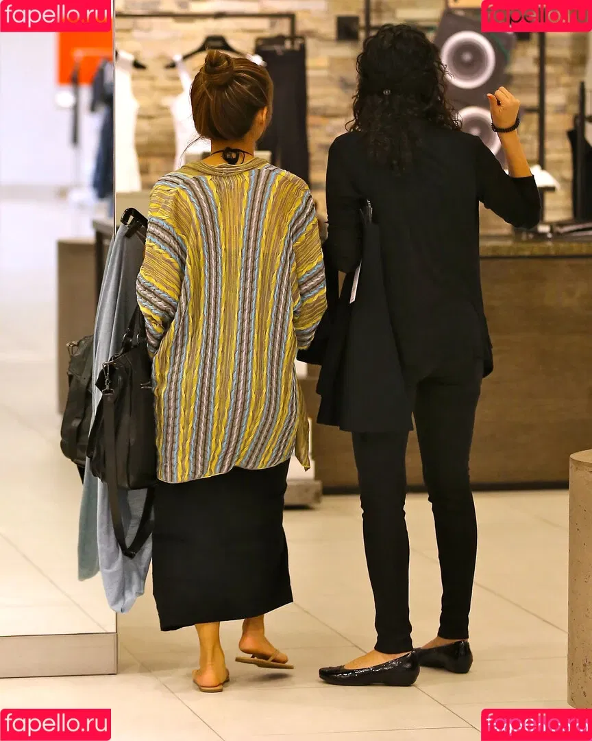 Brenda Song Onlyfans Photo Gallery 