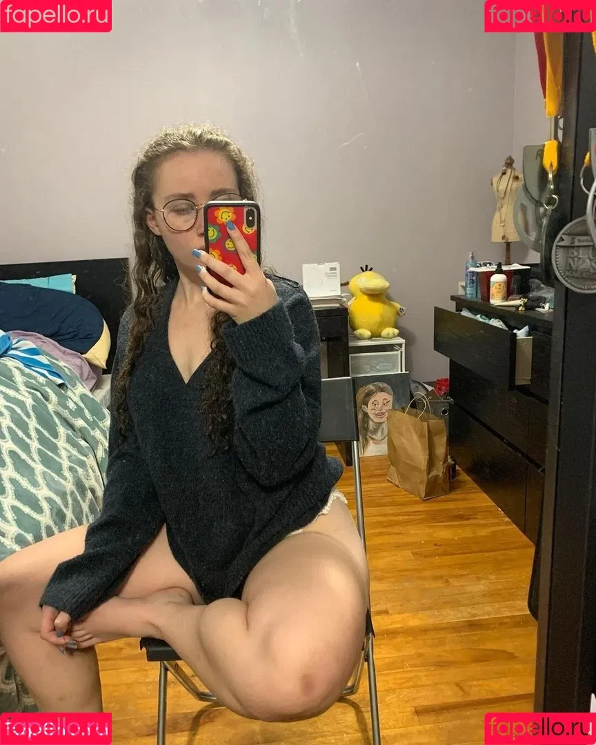 Alyssa Cleversey Onlyfans Photo Gallery 
