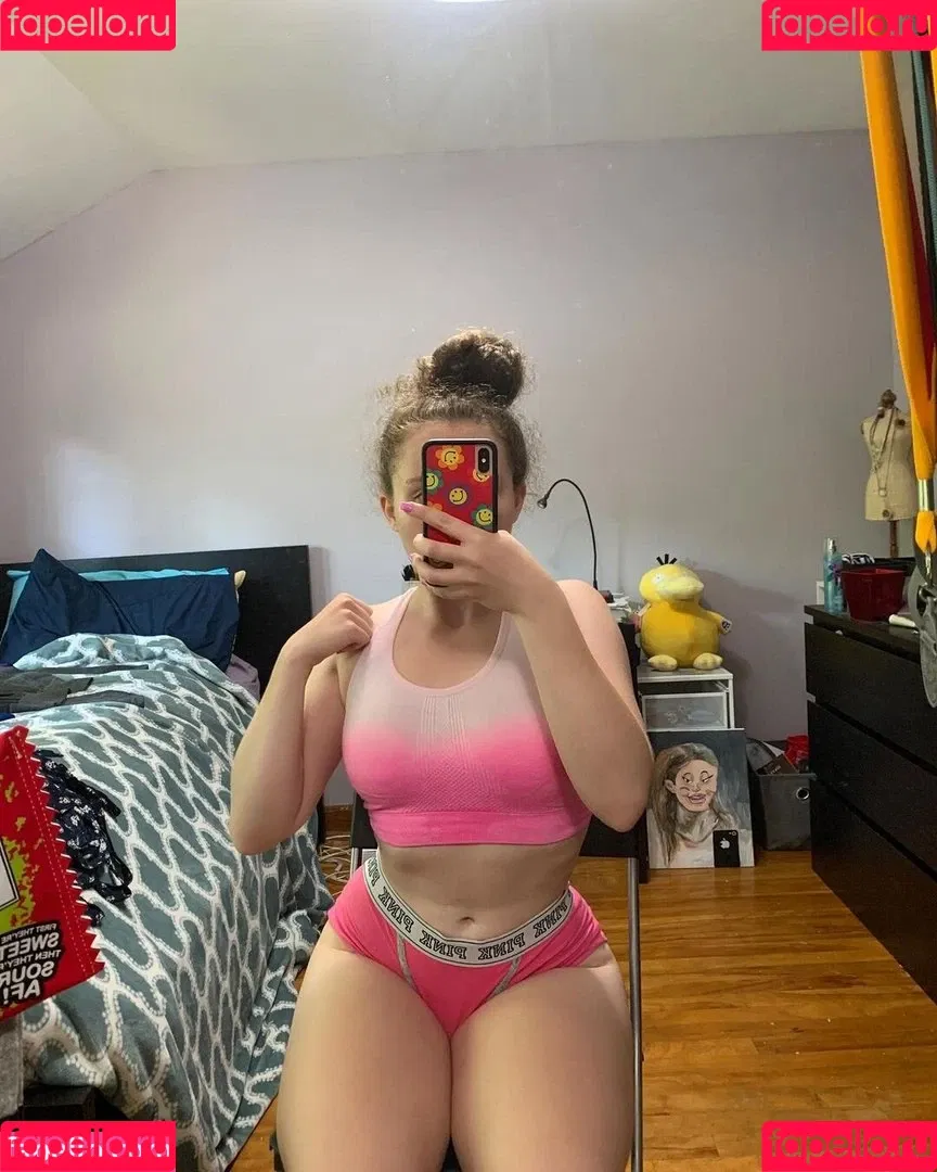 Alyssa Cleversey Onlyfans Photo Gallery 