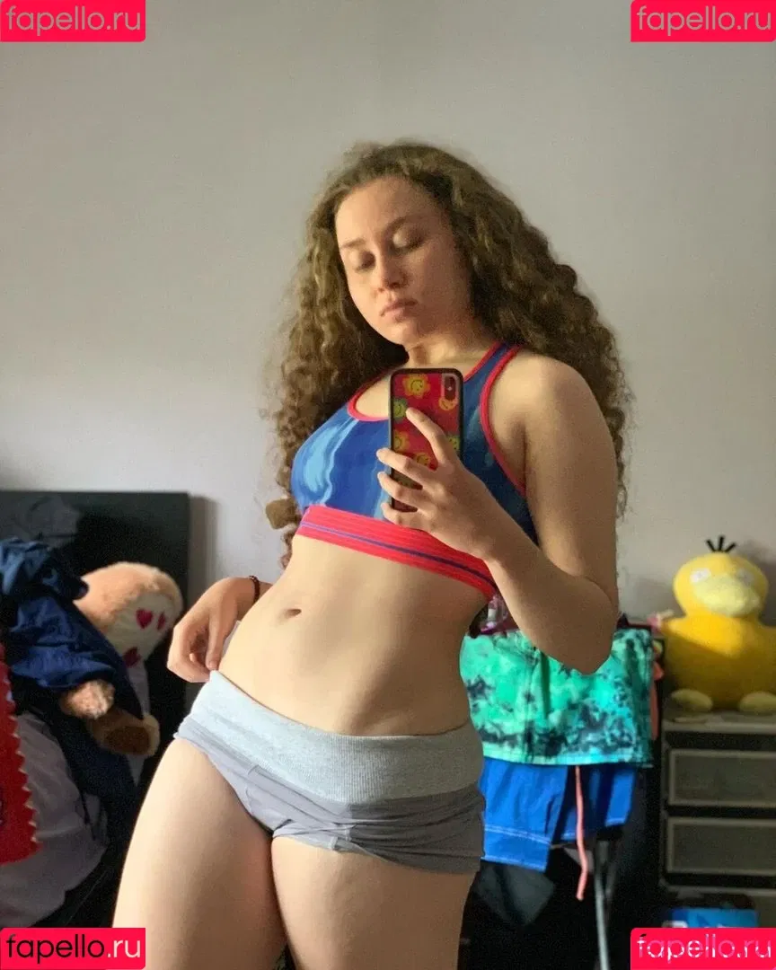 Alyssa Cleversey Onlyfans Photo Gallery 