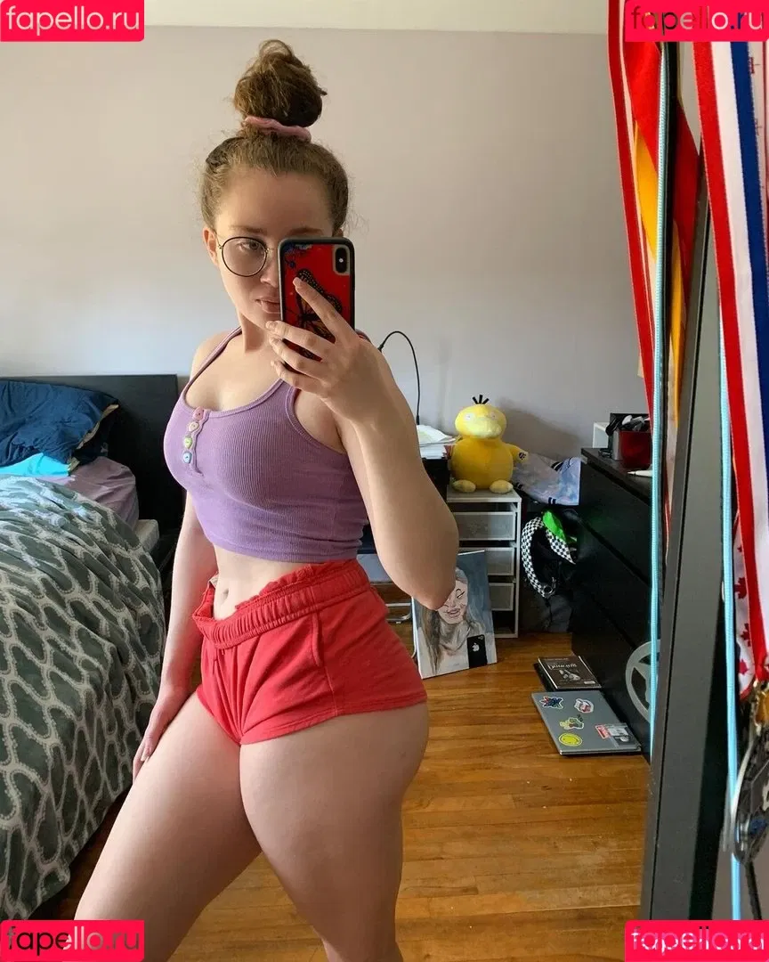 Alyssa Cleversey Onlyfans Photo Gallery 