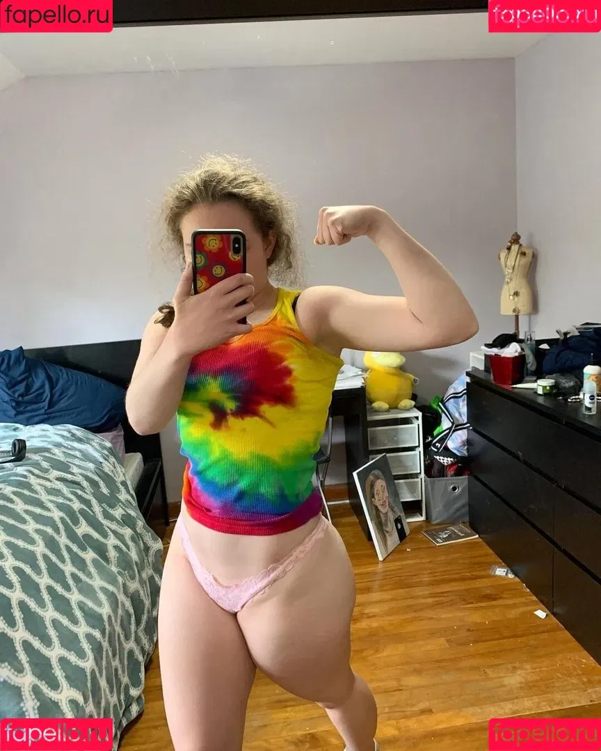 Alyssa Cleversey Onlyfans Photo Gallery 