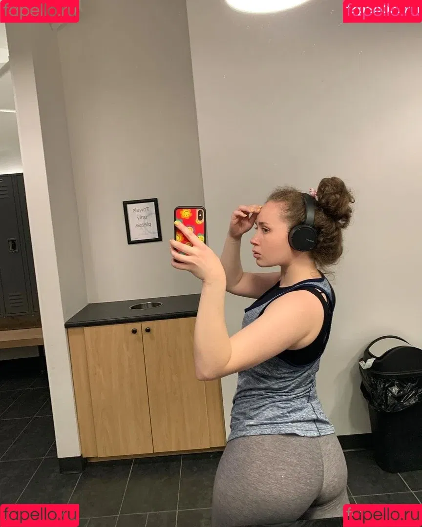 Alyssa Cleversey Onlyfans Photo Gallery 
