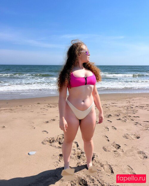 Alyssa Cleversey Nude Onlyfans Photo 38