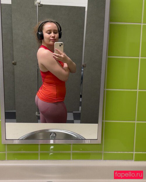 Alyssa Cleversey Nude Onlyfans Photo 27