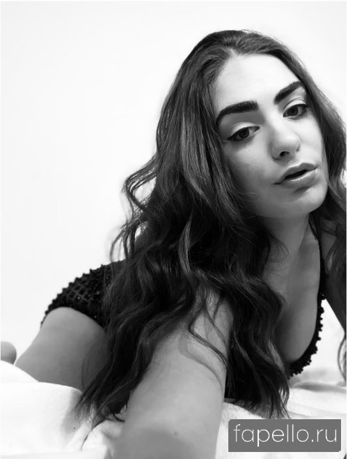 Veronica Correia Nude Onlyfans Photo 17