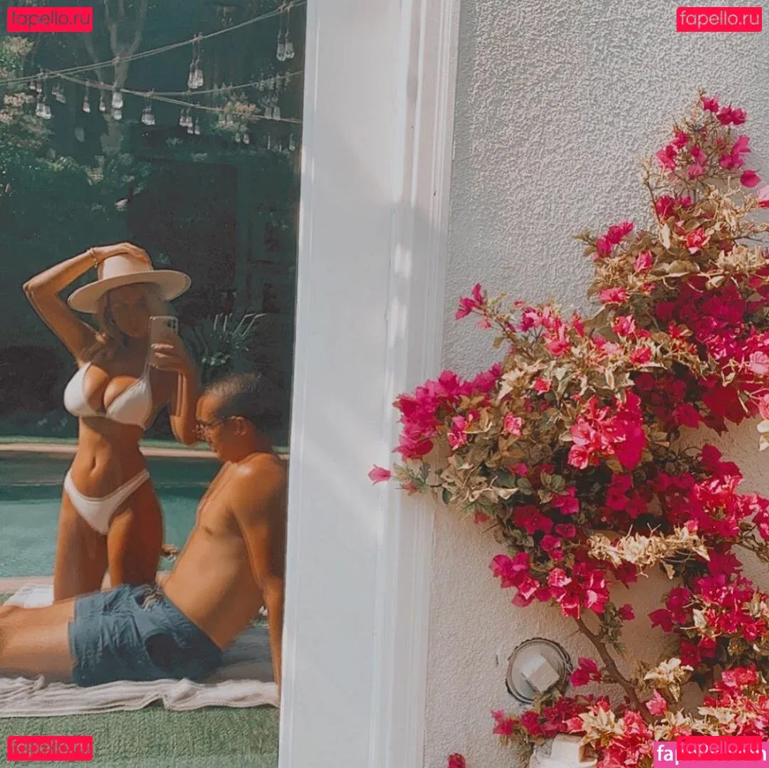 Abigail Joy Sparn Onlyfans Photo Gallery 