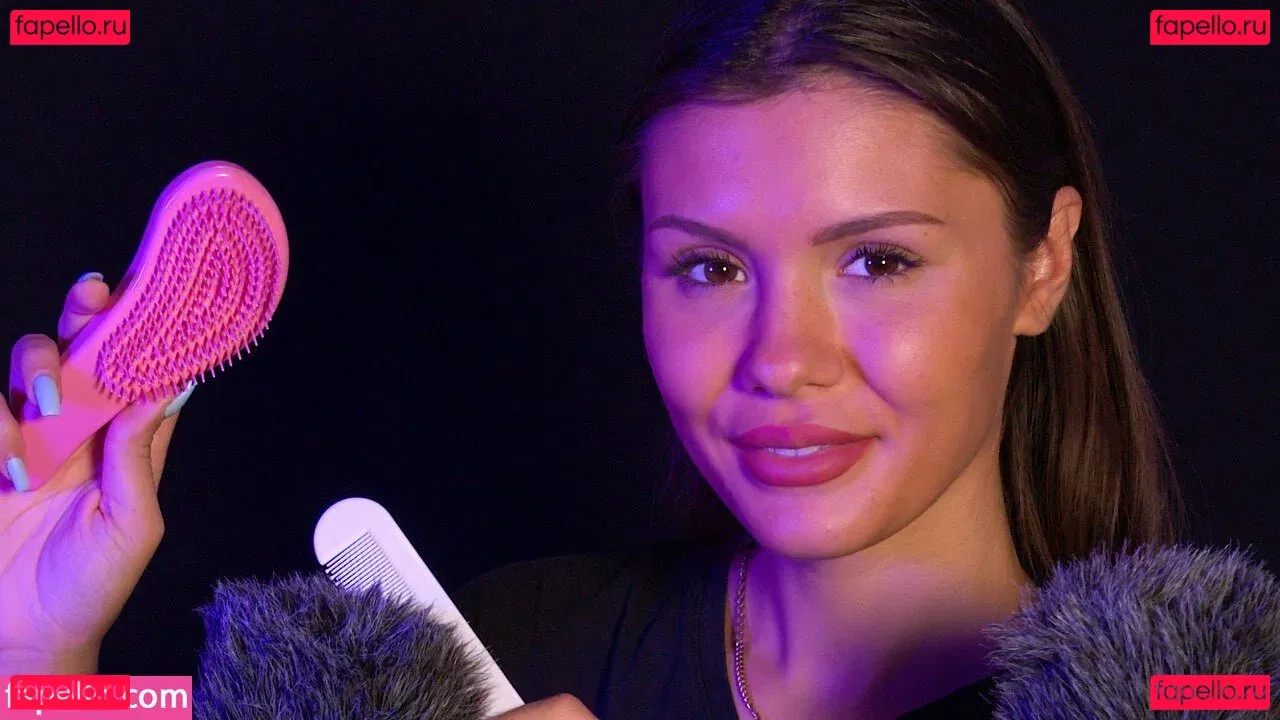 Clara's ASMR Onlyfans Photo Gallery 