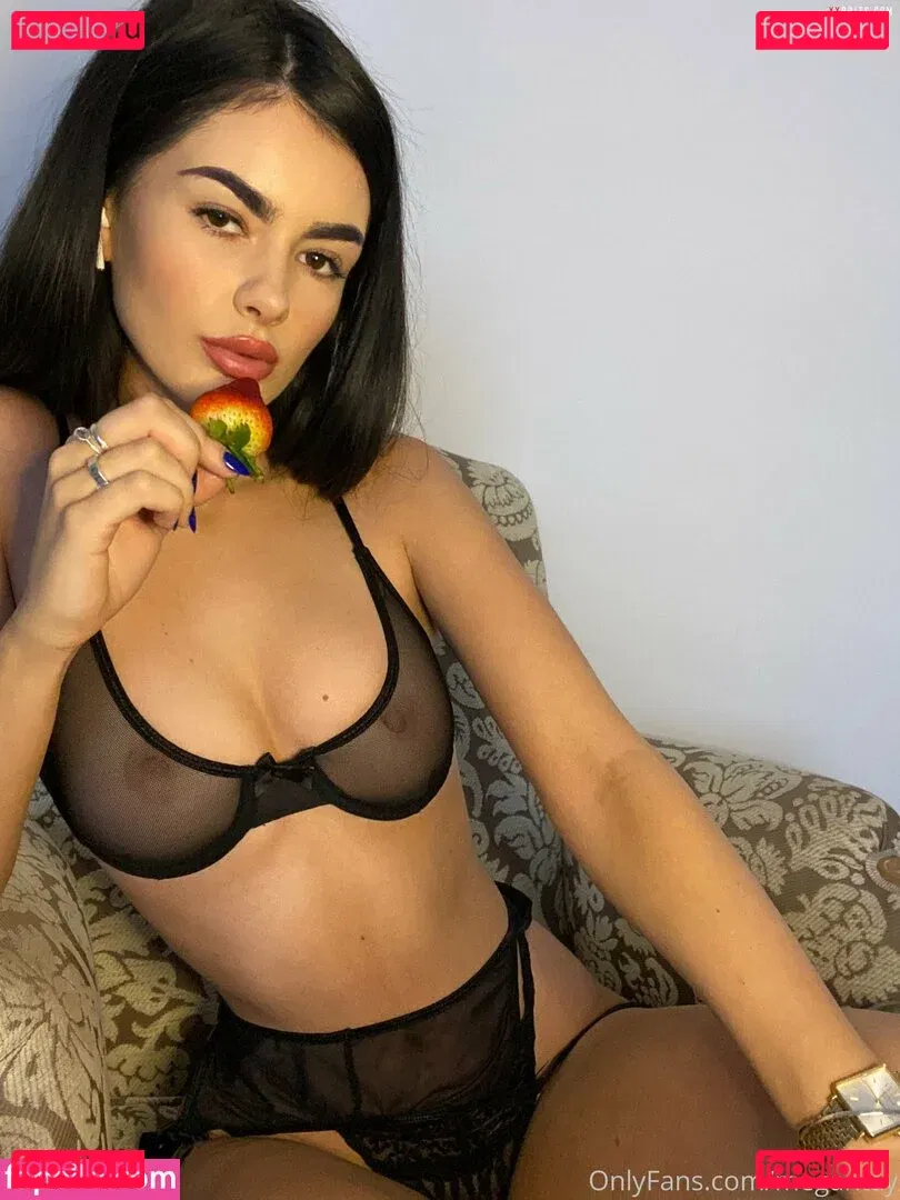 Megtayo Onlyfans Photo Gallery 