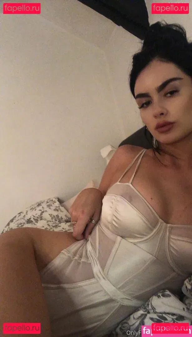 Megtayo Onlyfans Photo Gallery 