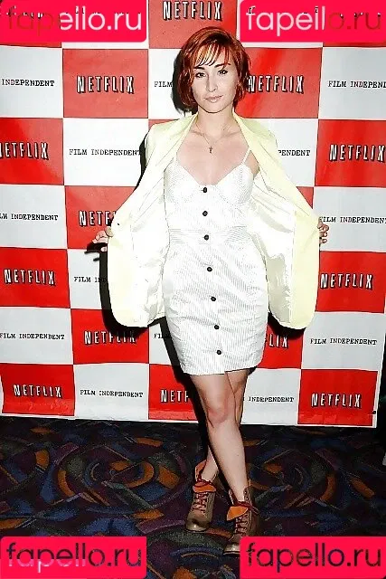 Allison Scagliotti Onlyfans Photo Gallery 