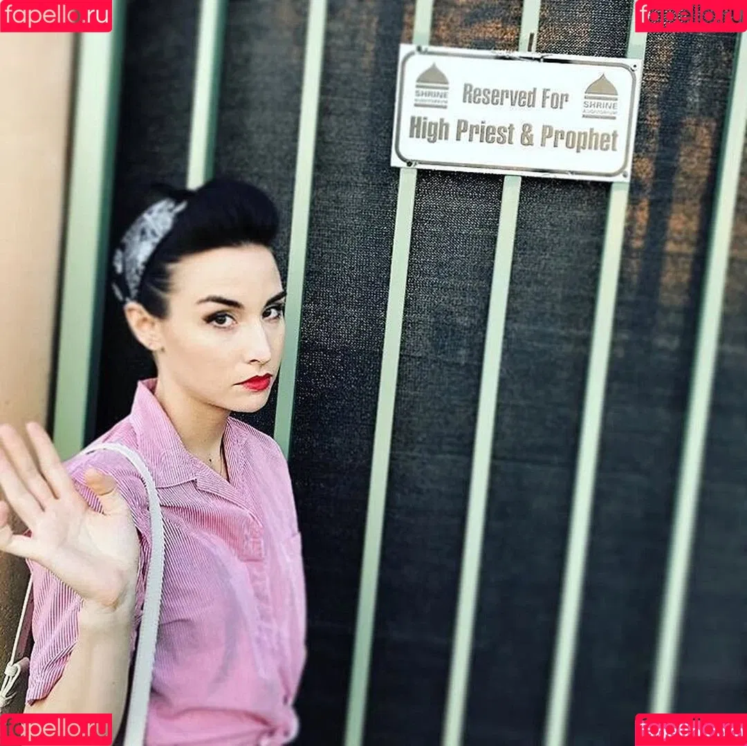 Allison Scagliotti Onlyfans Photo Gallery 