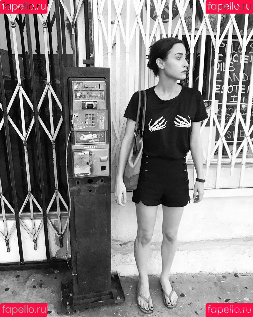 Allison Scagliotti Onlyfans Photo Gallery 