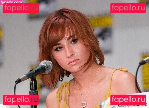 Allison Scagliotti Onlyfans Photo Gallery 
