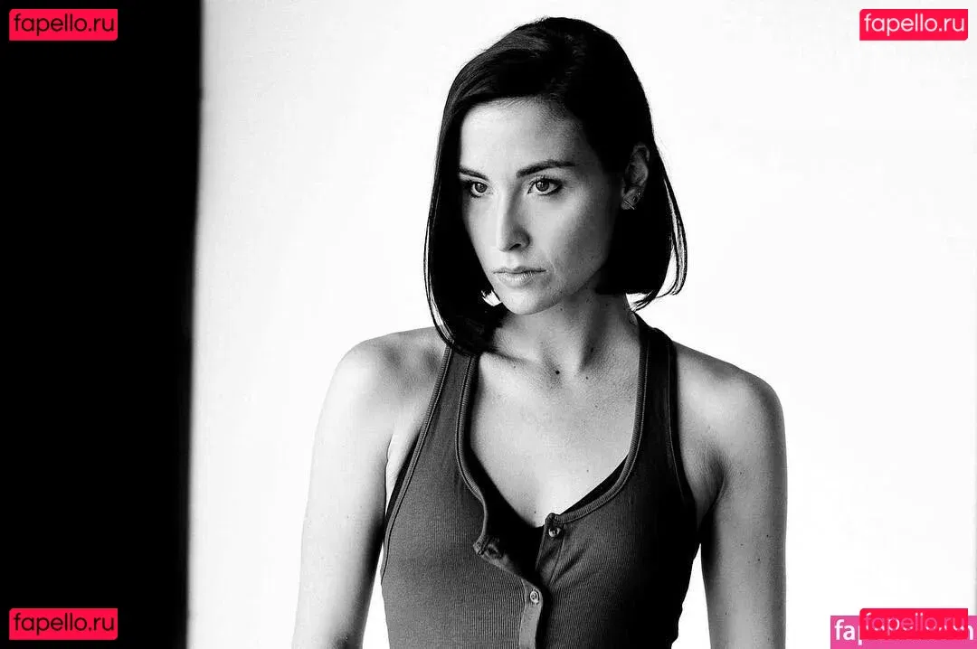 Allison Scagliotti Onlyfans Photo Gallery 