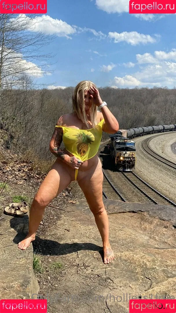 holliess1free Onlyfans Photo Gallery 