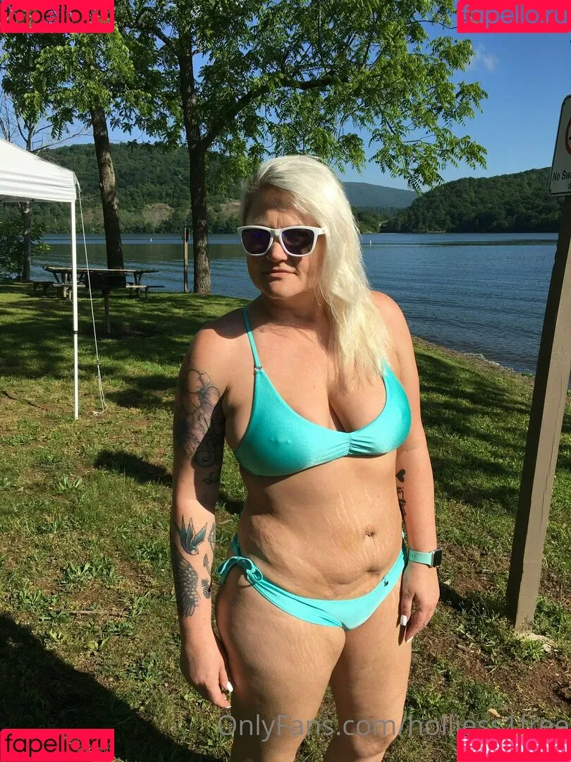 holliess1free Onlyfans Photo Gallery 