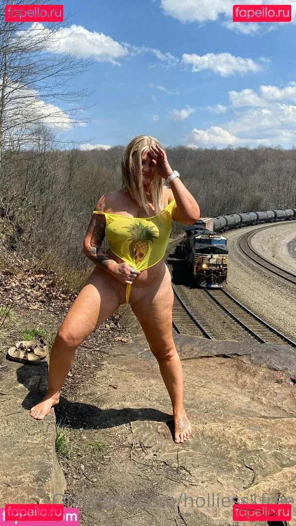 holliess1free Onlyfans Photo Gallery 