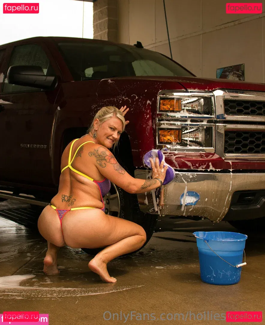 holliess1free Onlyfans Photo Gallery 