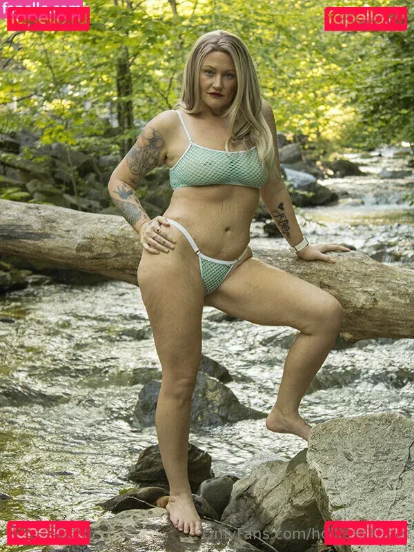 holliess1free Onlyfans Photo Gallery 