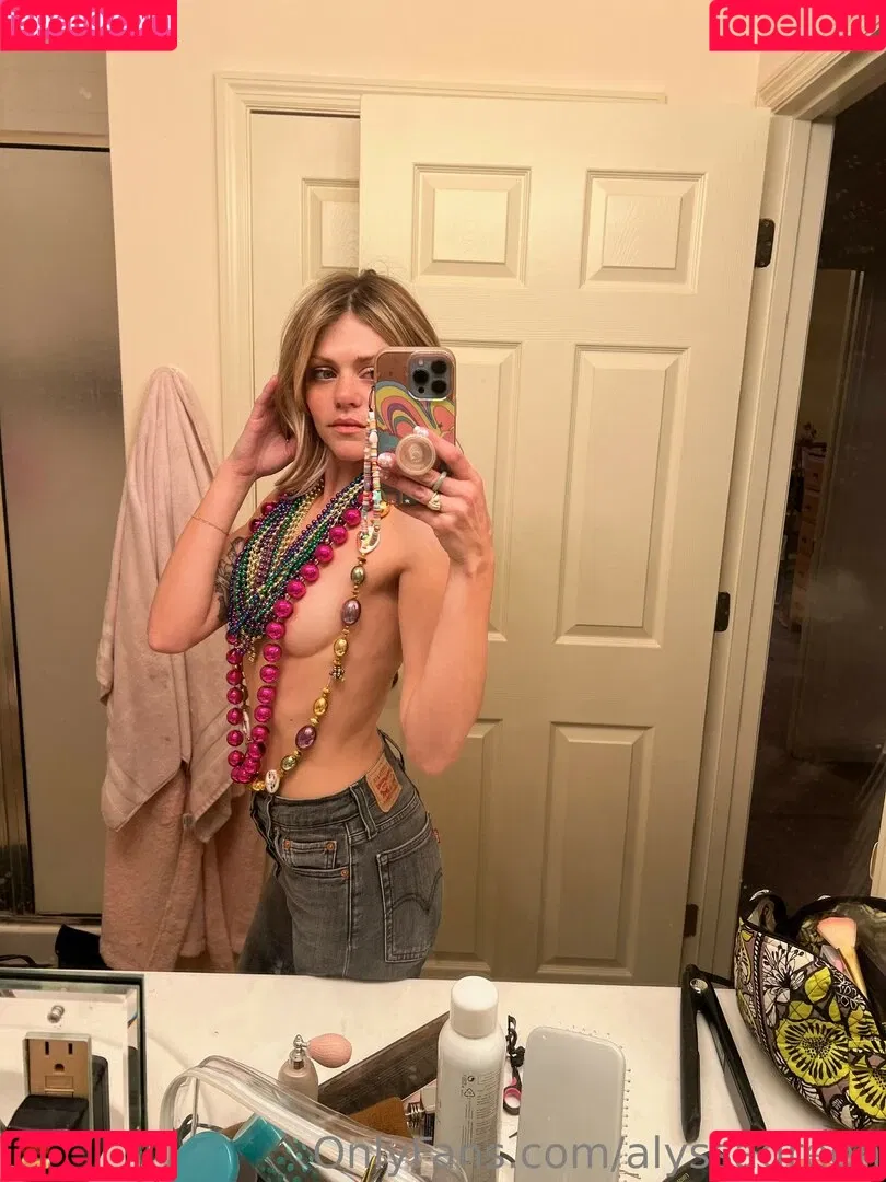 Alyssa Green Onlyfans Photo Gallery 