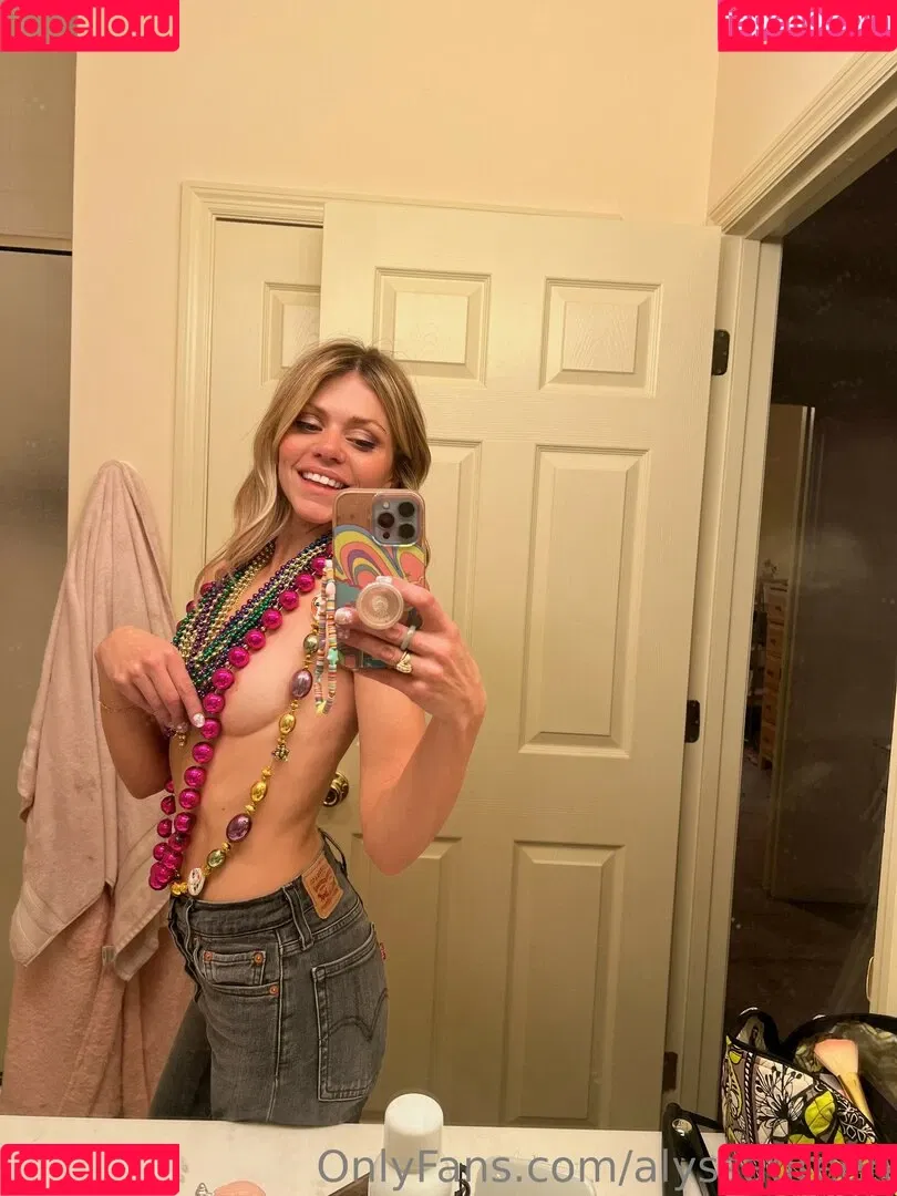 Alyssa Green Onlyfans Photo Gallery 