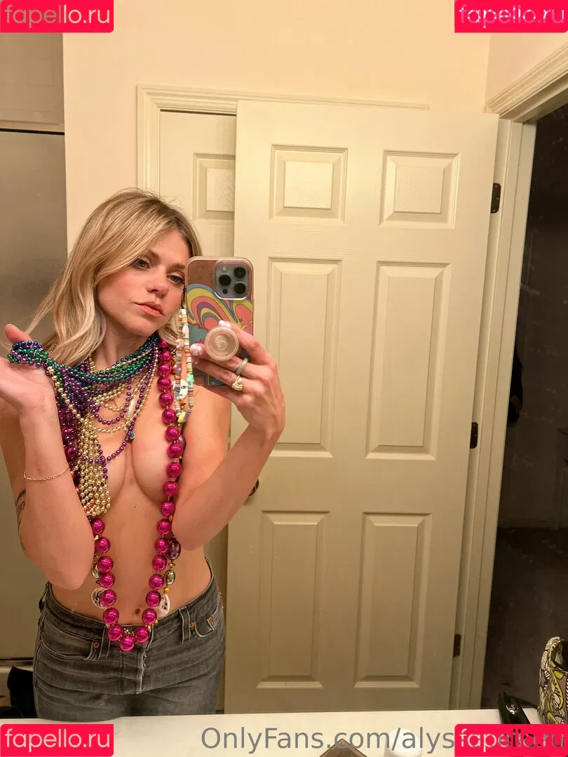 Alyssa Green Onlyfans Photo Gallery 