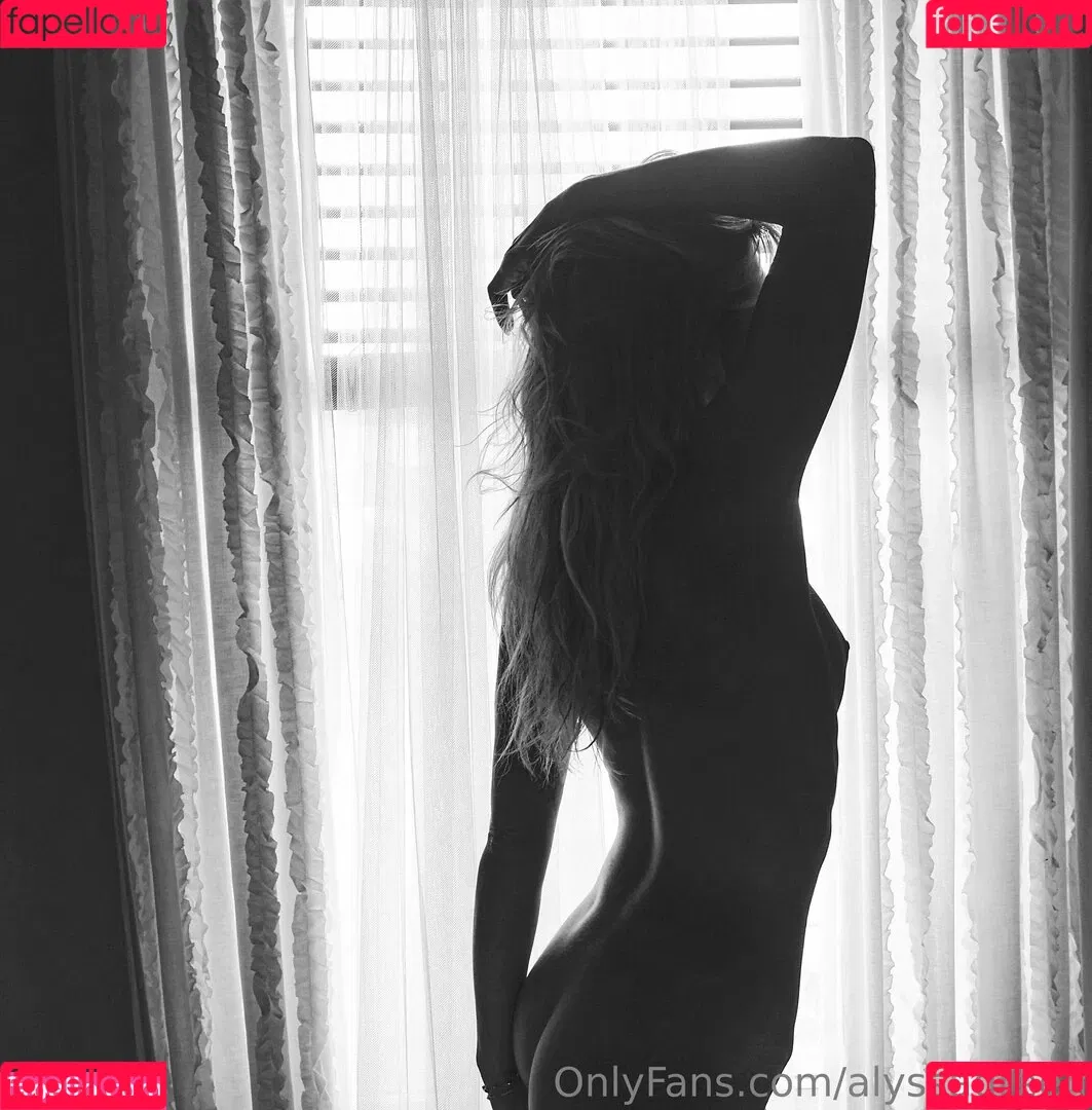 Alyssa Green Onlyfans Photo Gallery 