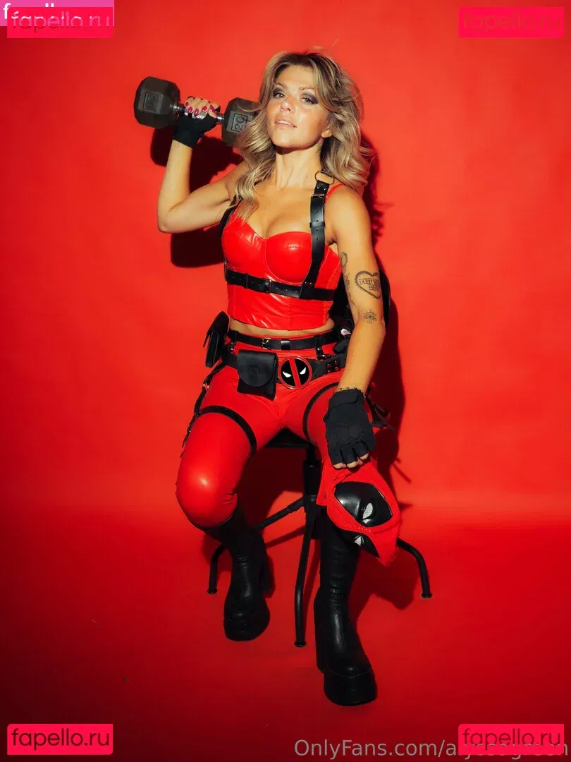 Alyssa Green Onlyfans Photo Gallery 