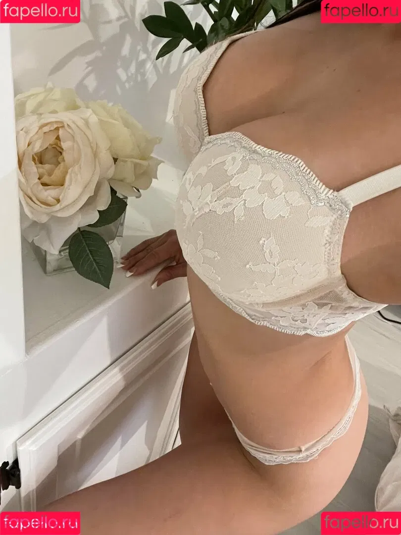 Sakura Onlyfans Photo Gallery 