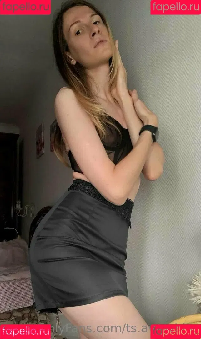 ts.avy.white Onlyfans Photo Gallery 