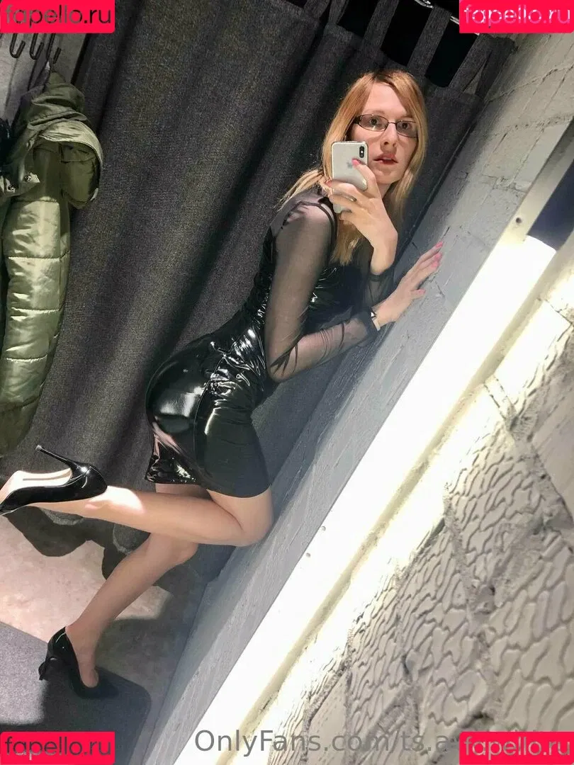 ts.avy.white Onlyfans Photo Gallery 