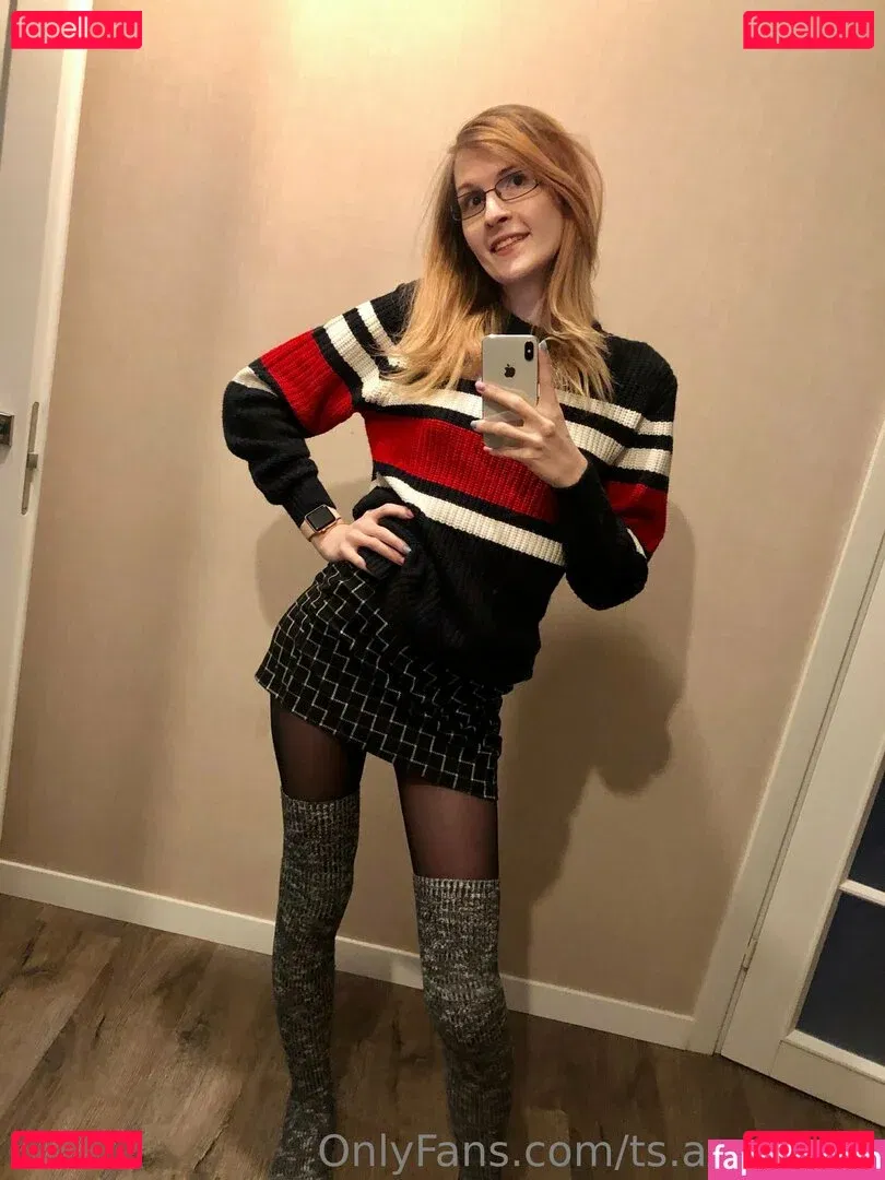 ts.avy.white Onlyfans Photo Gallery 